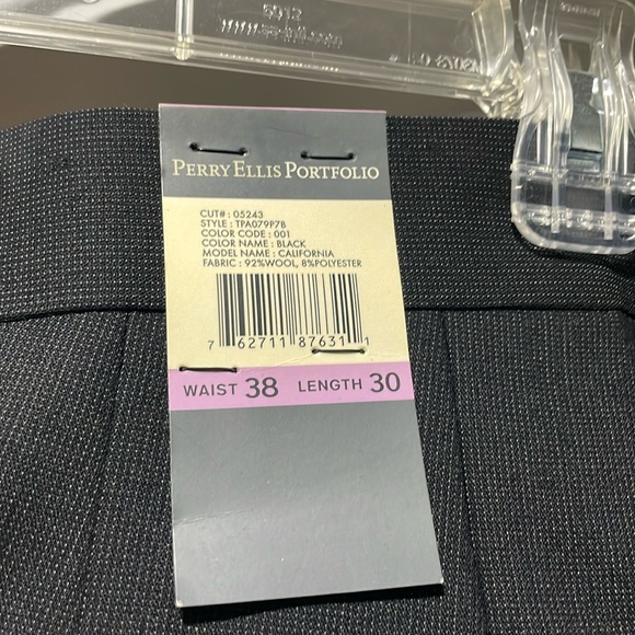 NWT Perry Ellis Portfolio Men’s Dress Suit Modern Silhouette Trimmer Fit Black - Picture 3 of 12